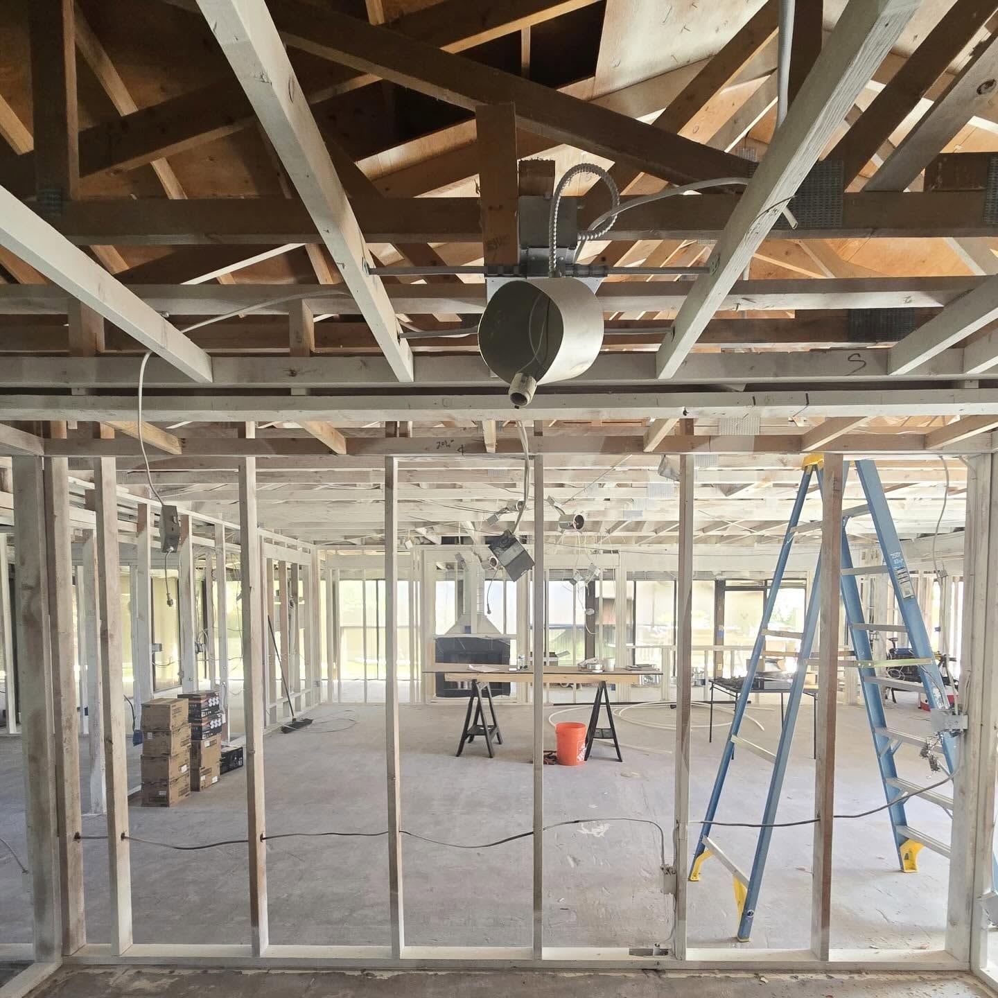 Commercial building painting project